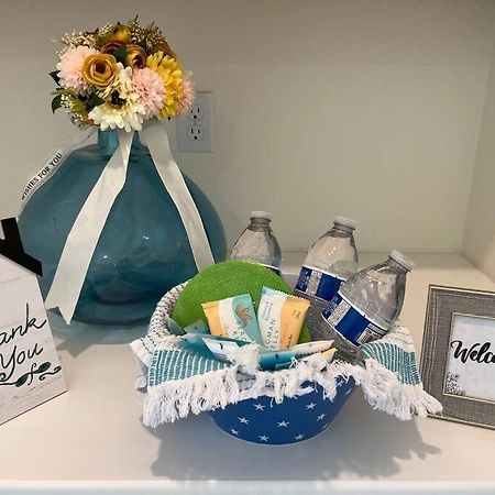 Brand-New, Beautiful & Stylish Home In Sacramento! Екстериор снимка